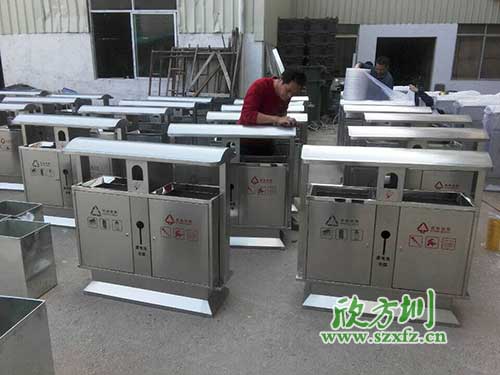 江西撫州如何選購好的不銹鋼分類垃圾桶？